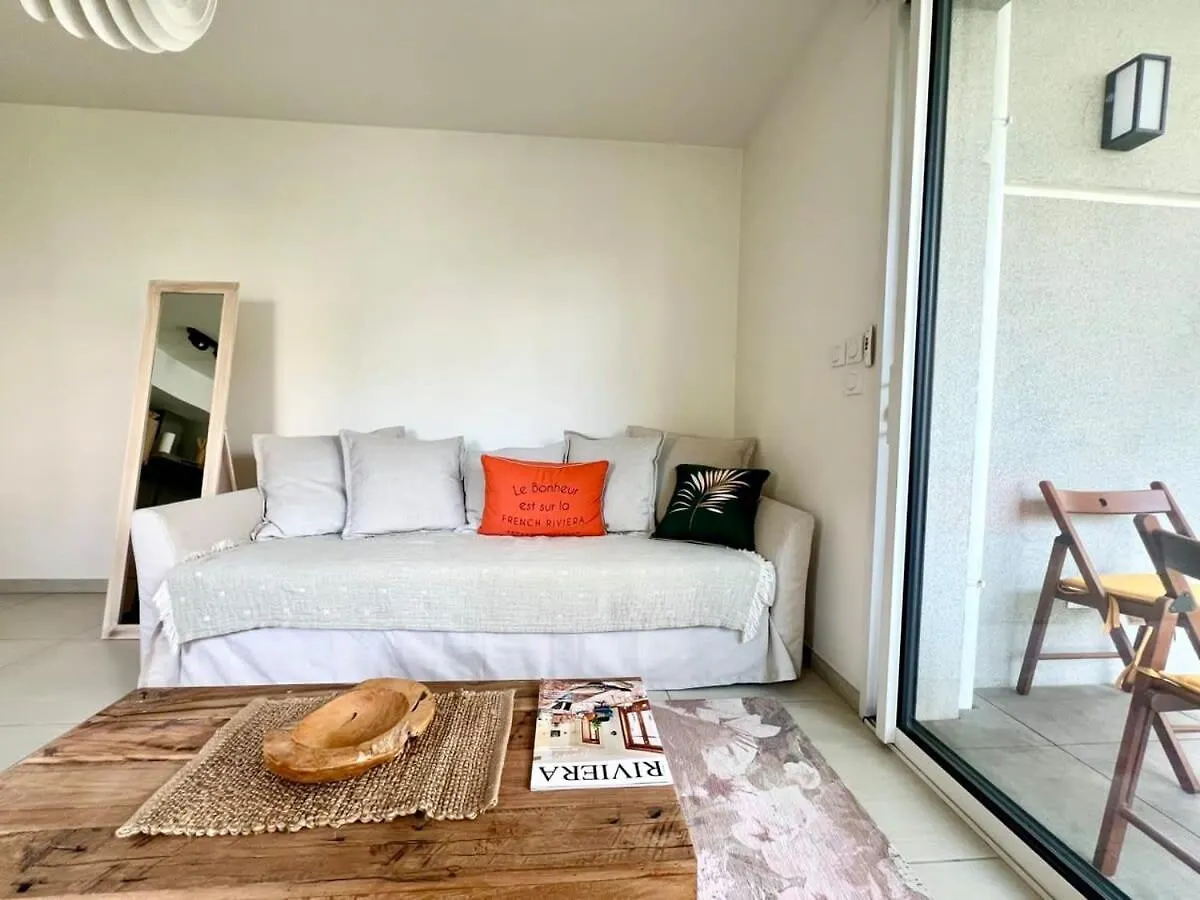 B035 Magnifique Appartement Neuf A Deux Pas Du Centre Cannes 0*,