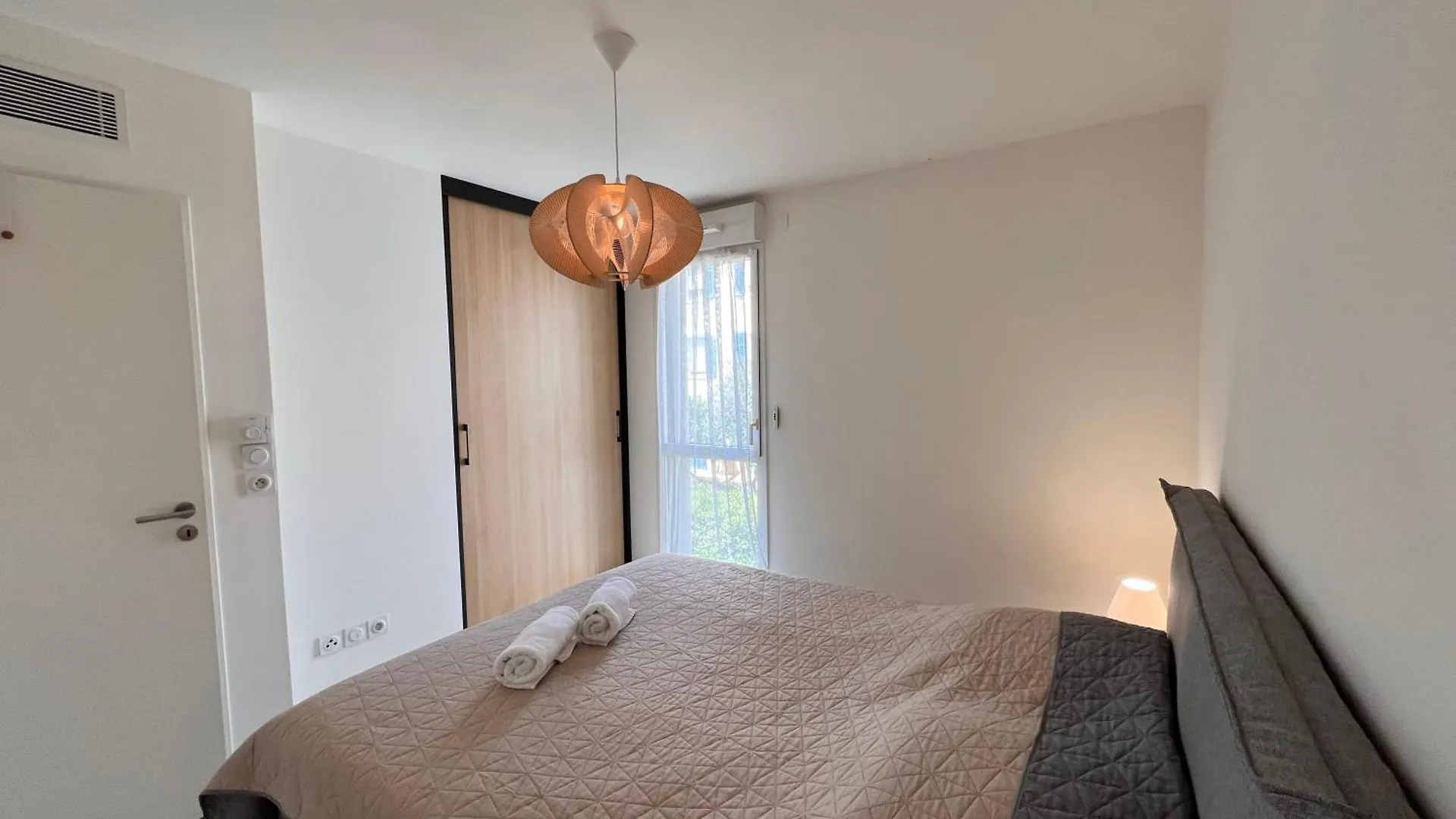 Apartment B035 Magnifique Appartement Neuf A Deux Pas Du Centre Cannes