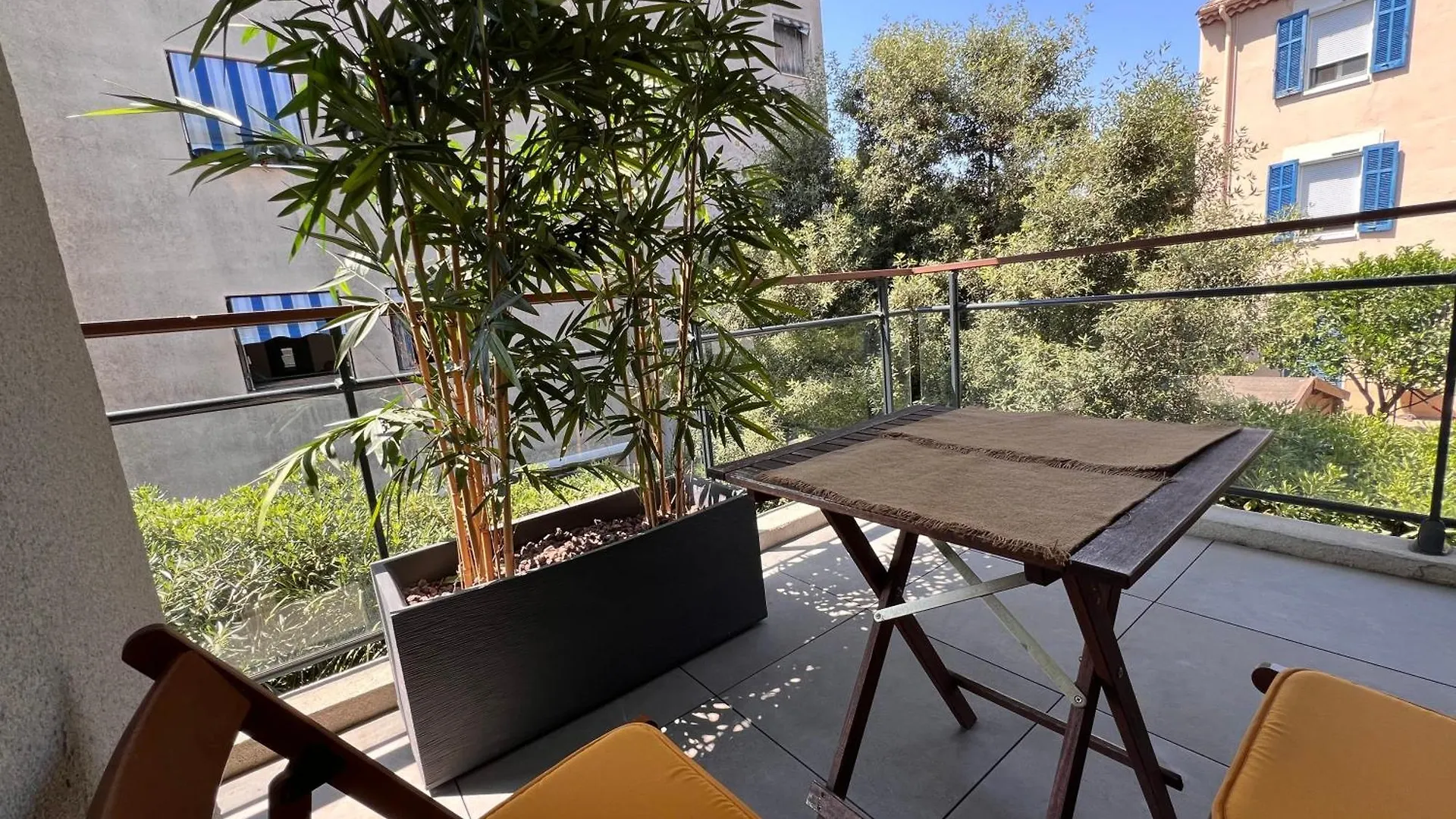 Apartment B035 Magnifique Appartement Neuf A Deux Pas Du Centre Cannes France
